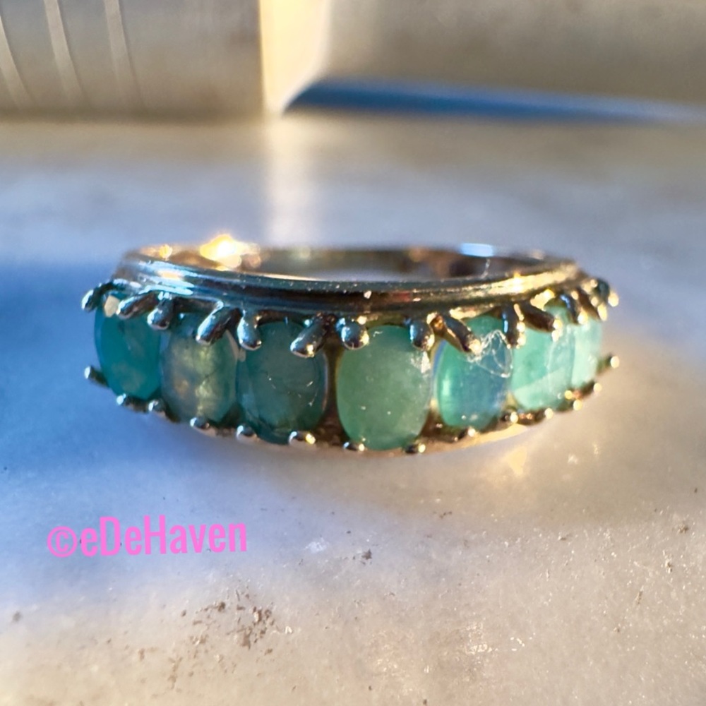 10k Emerald Ring